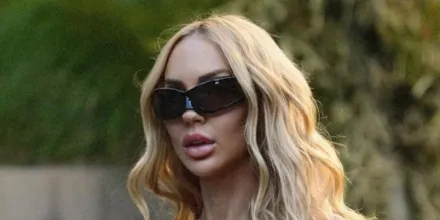 Balenciaga BB0251S 001 - As Seen On Kylie Jenner & Kim Kardashian