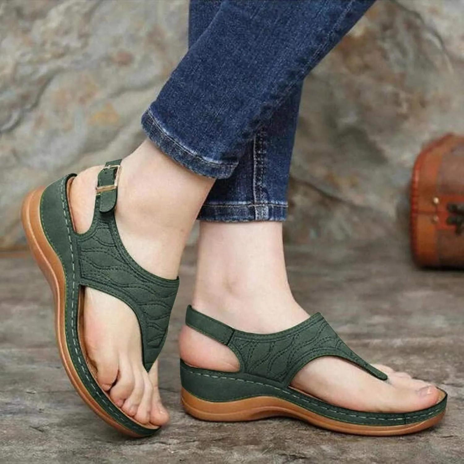 Cathalem Orthopedic Sandals for Women Arch Support 2024 Casual Summer Shoes Flip Flops Comfy Lightweight Breathable Sandals
