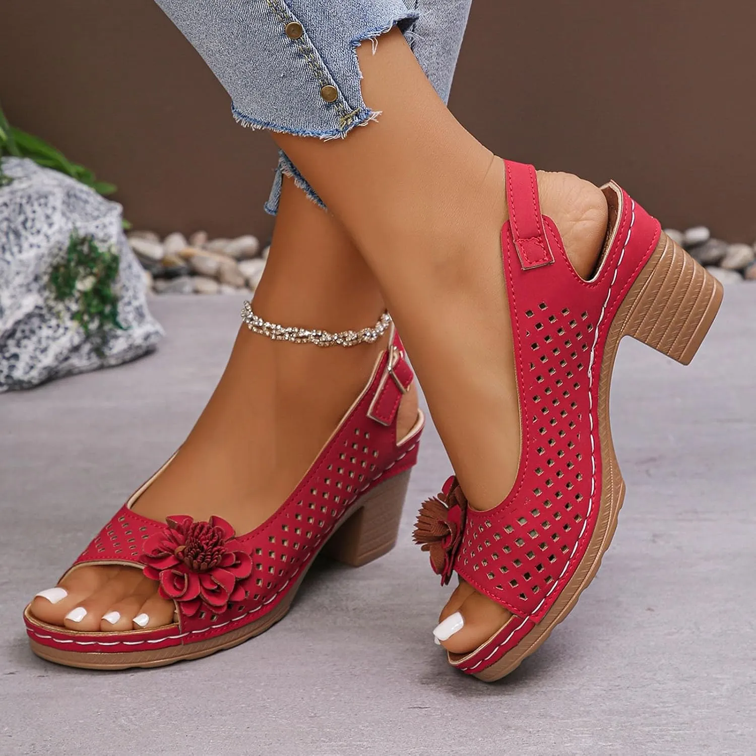 Chunky Heel Sandals for Women 2025,Open Toe Summer Casual Hollow Out Floral Hollow Out Block Heeled Cut-Out Party Dress Wedding Shoes