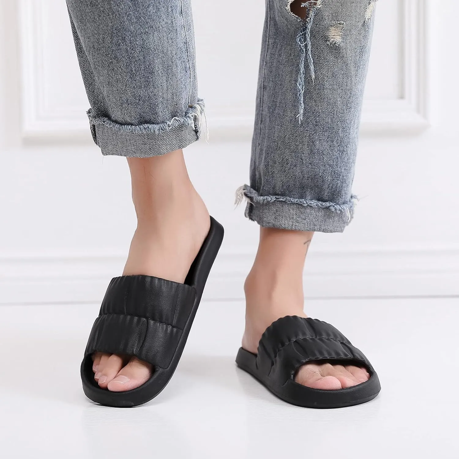 Cloud Slippers for Men Womens Slides Slides for Men Women Spa Drainage Hole Indoor Outdoor Slippers