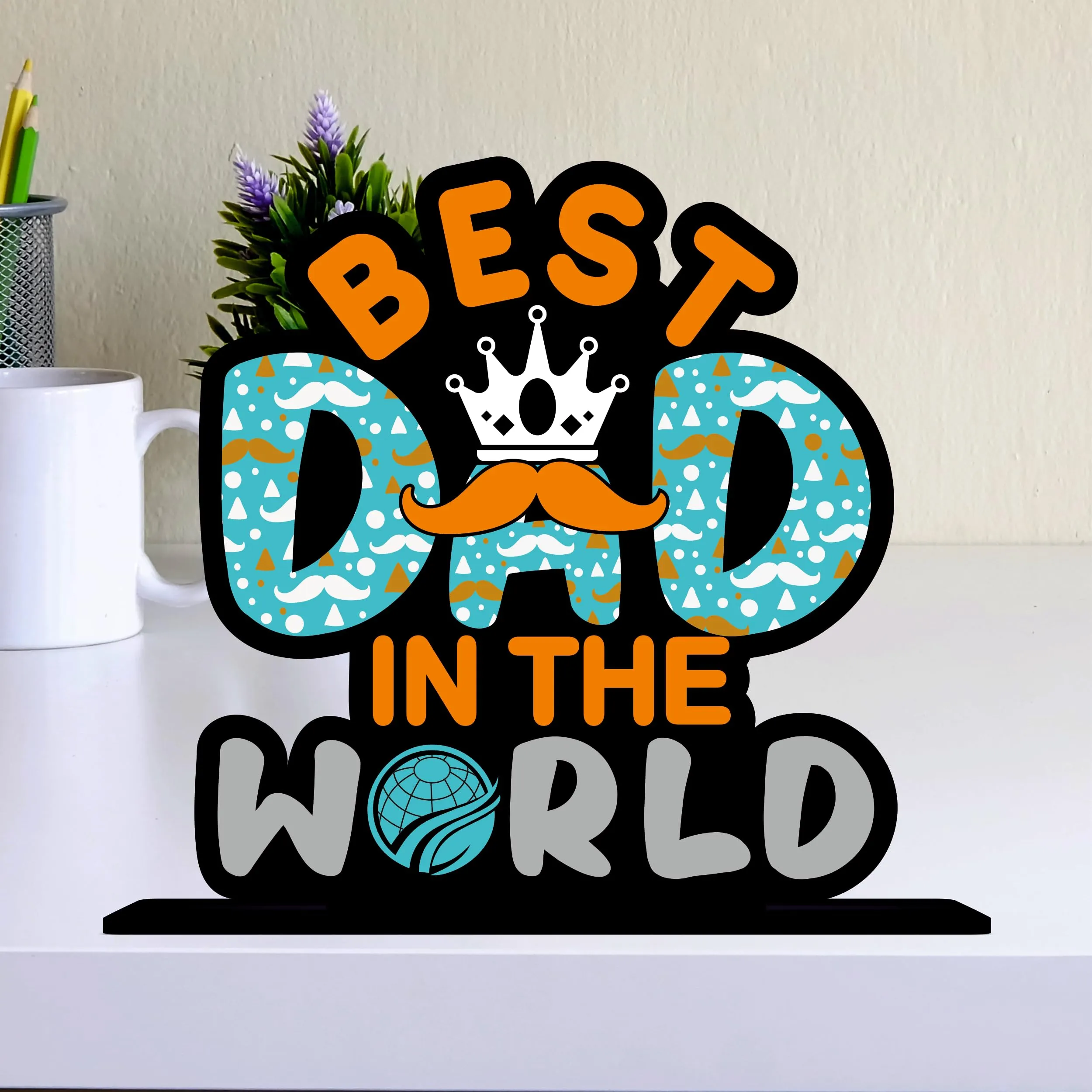 Giftplease Best Dad In The World Wooden Tabletop Gift For Father Or Dad Best (Multicolor 6 X 6 Inches) Tp-133