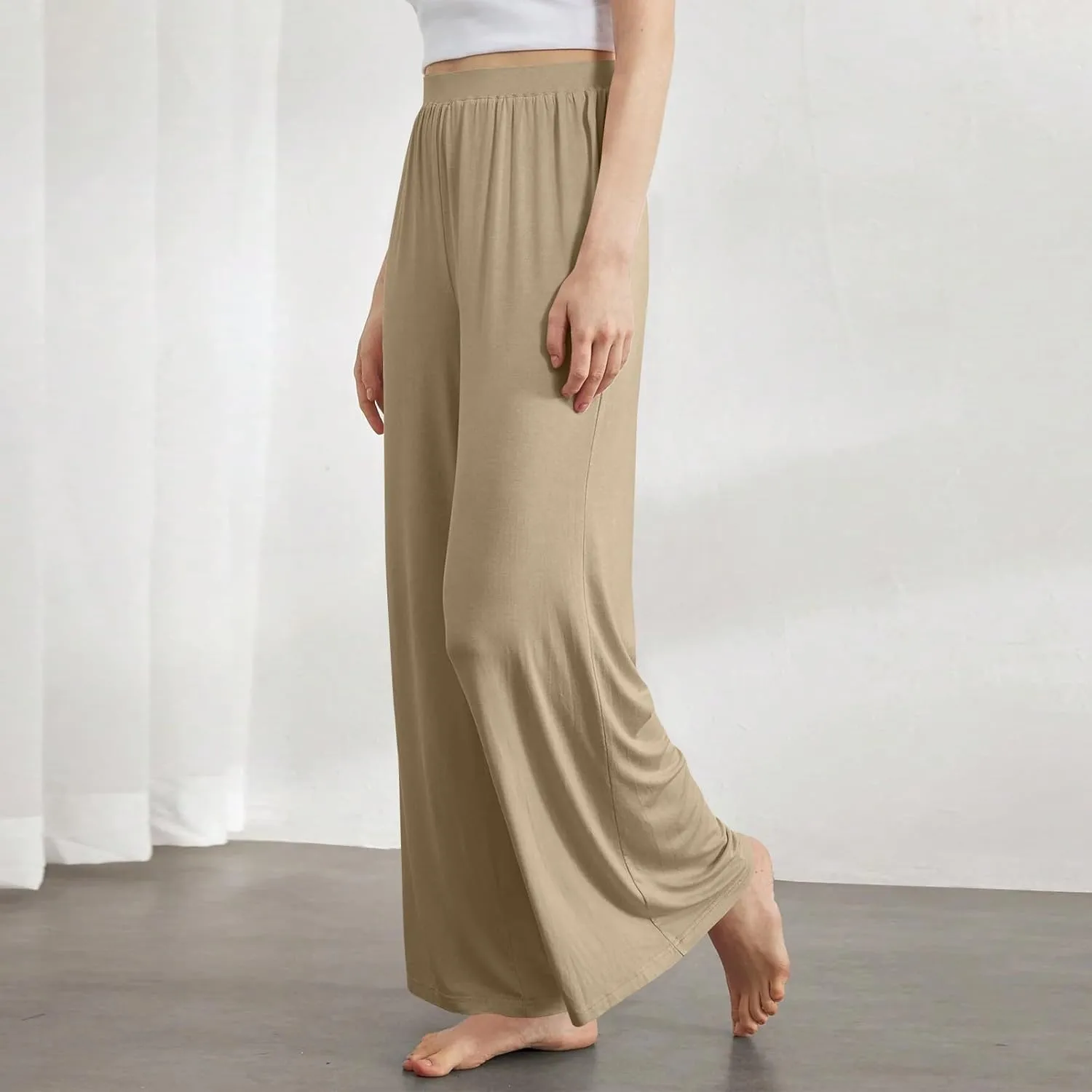 High Waisted Trousers Women Flowy Long Wide Leg Sweatpants Loose Fit Pleated Pull On Vacation Trousers with Pockets