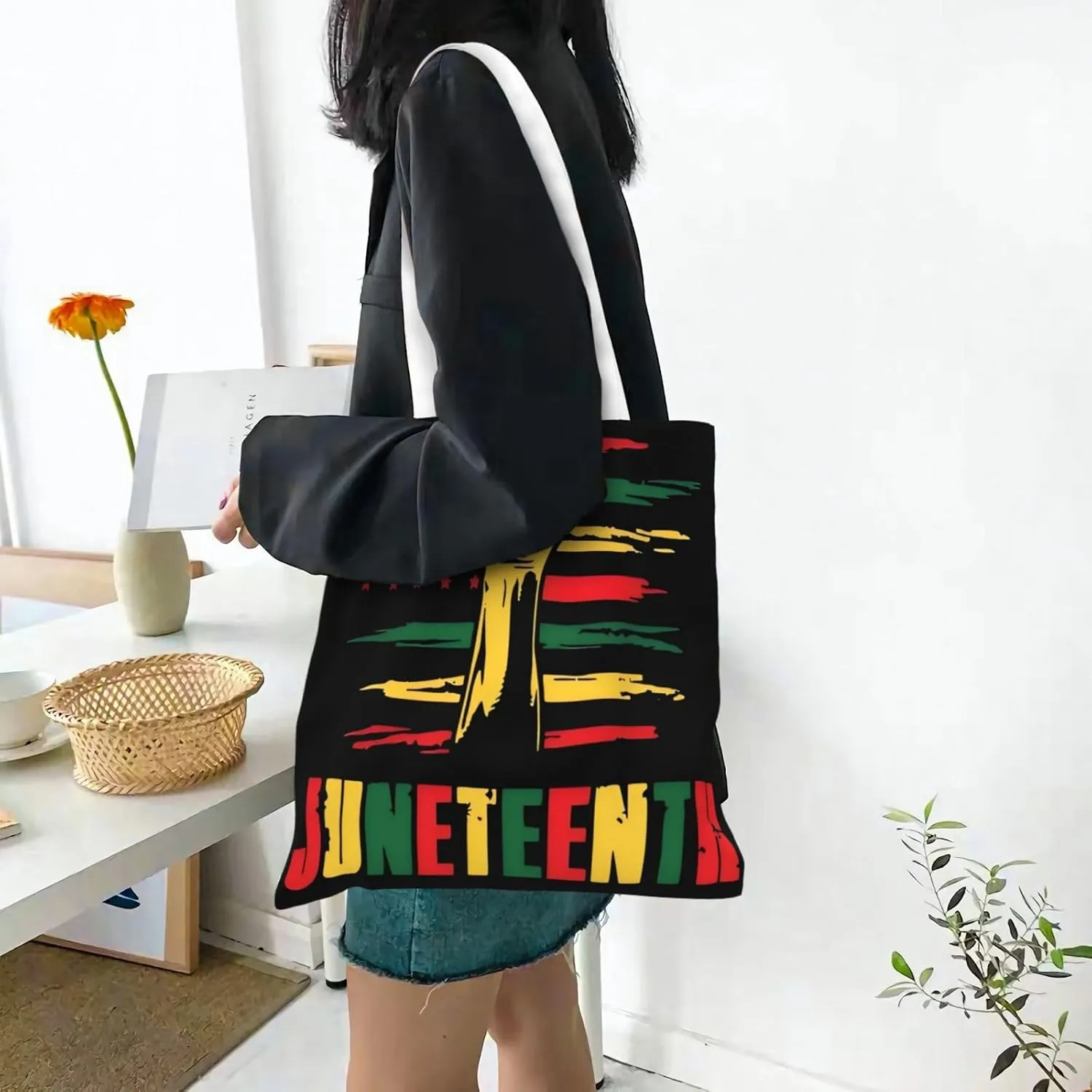 Juneteenth Black Month Lip Kiss Sunflower Tote Bag Reusable Shoulder Tote Bag For Women Lady Vacation, Shopping, Work