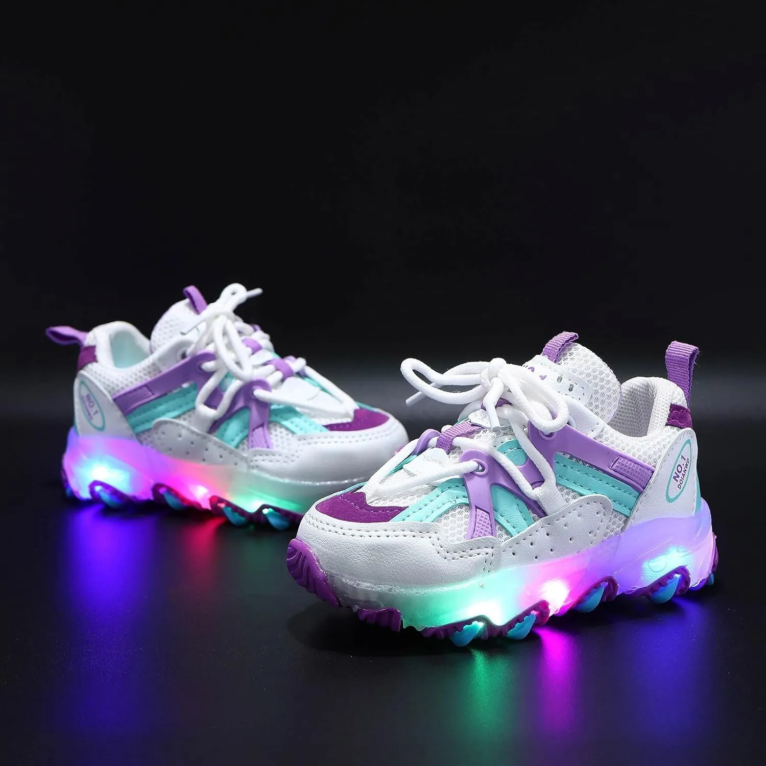Kids Light Up Shoes Boys Girls Breathable Fashion Flashing Sneaker Athletic Running Shoe Toddler First Walking Sneaker