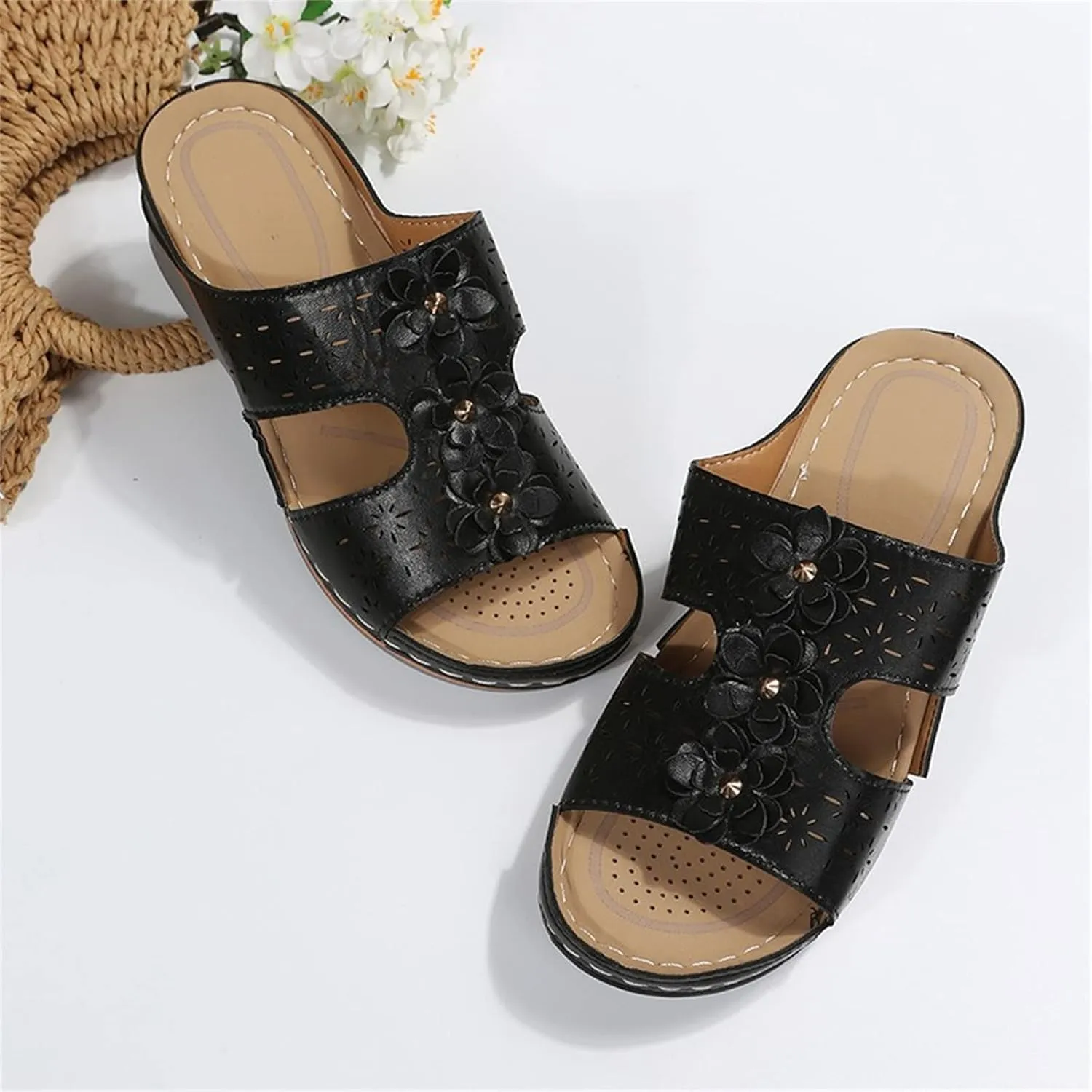 Ladmiple Sandals Women Beach Cute Arch Support Orthopedic Slides Slippers Comfort Dressy Summer Casual Orthotic Flip Flops