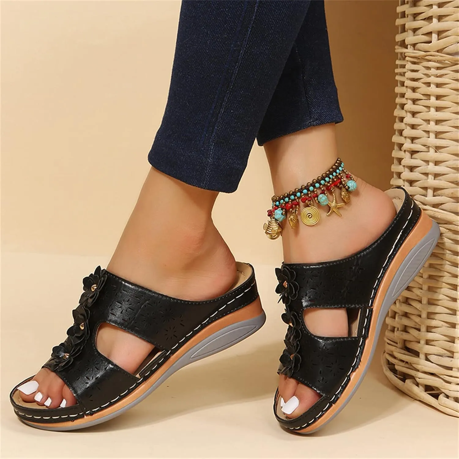 Ladmiple Sandals Women Beach Cute Arch Support Orthopedic Slides Slippers Comfort Dressy Summer Casual Orthotic Flip Flops