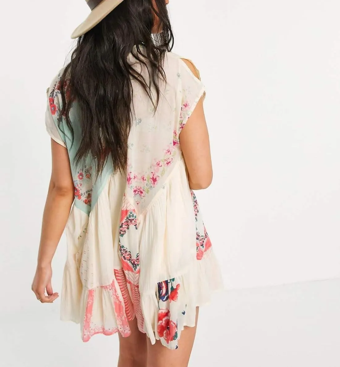 Melliflo Women's Floral Print Bohemian Mini Dress V-Neck Short Sleeve Ruffle Hem Y2k Summer Casual Beach Dress