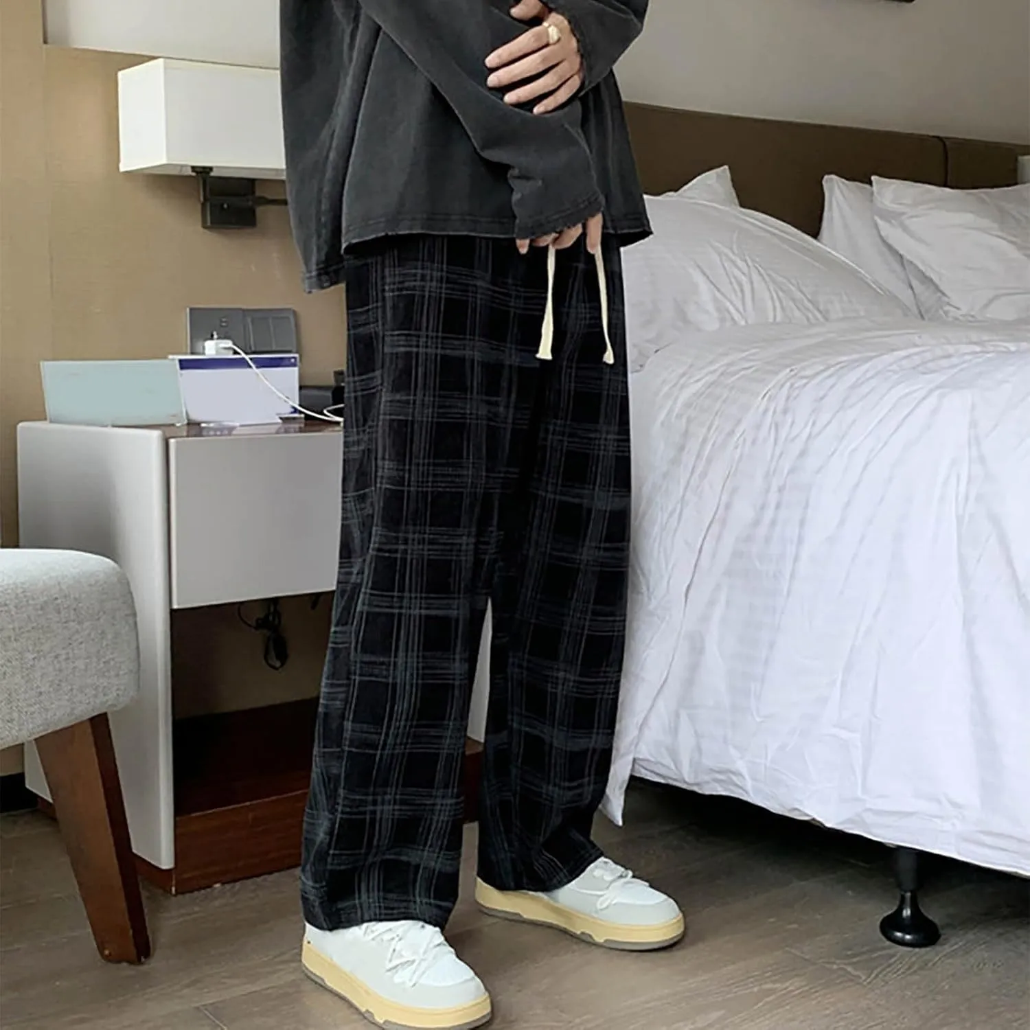Men's Corduroy Plaid Pants Baggy Sweatpants Loose Straight Wide Leg Athletic Running Pants with Pockets
