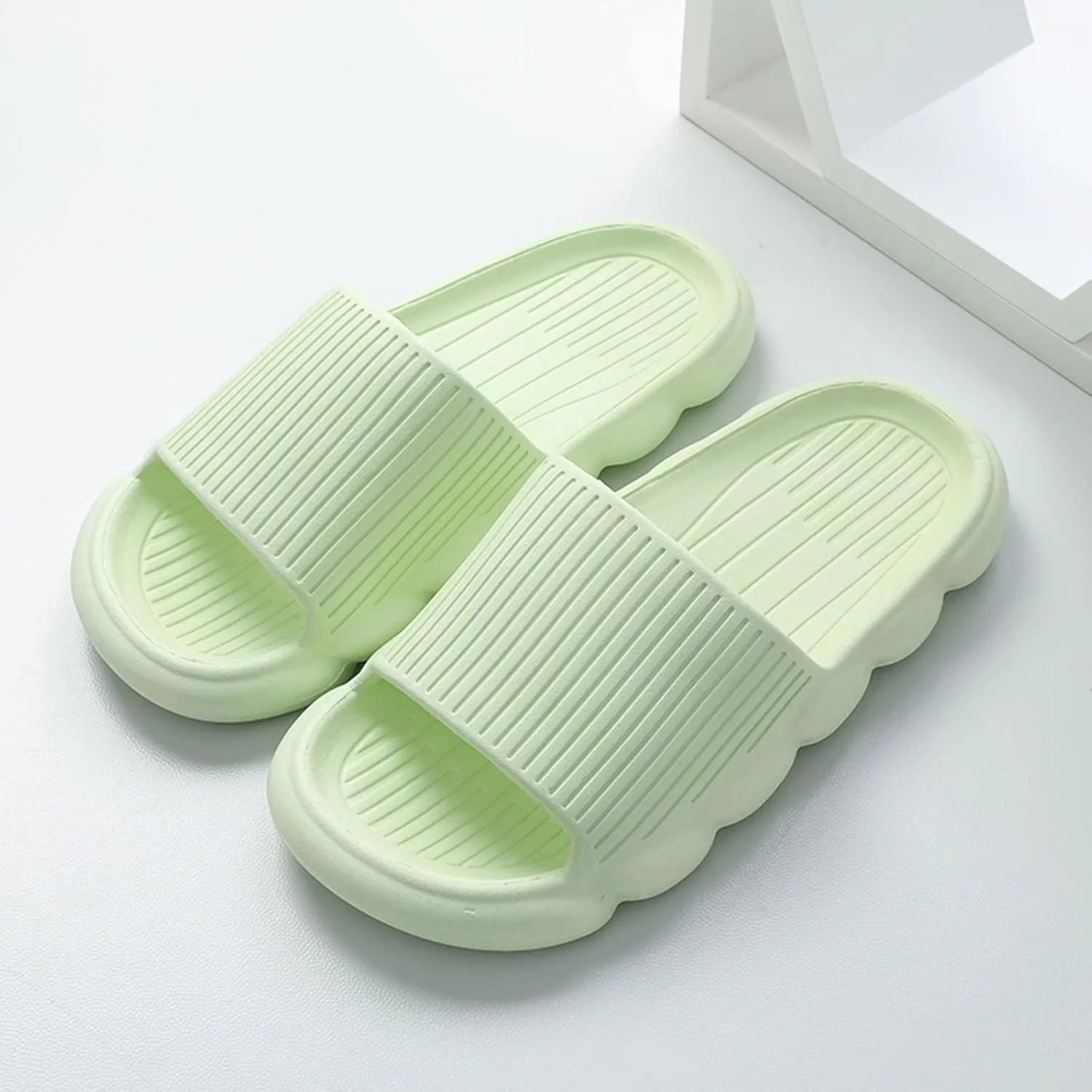 Mens Shower Shoes Shower Shoes Women Bathroom Slippers Men Womens Slides Living Room Drainage Hole Indoor Slippers