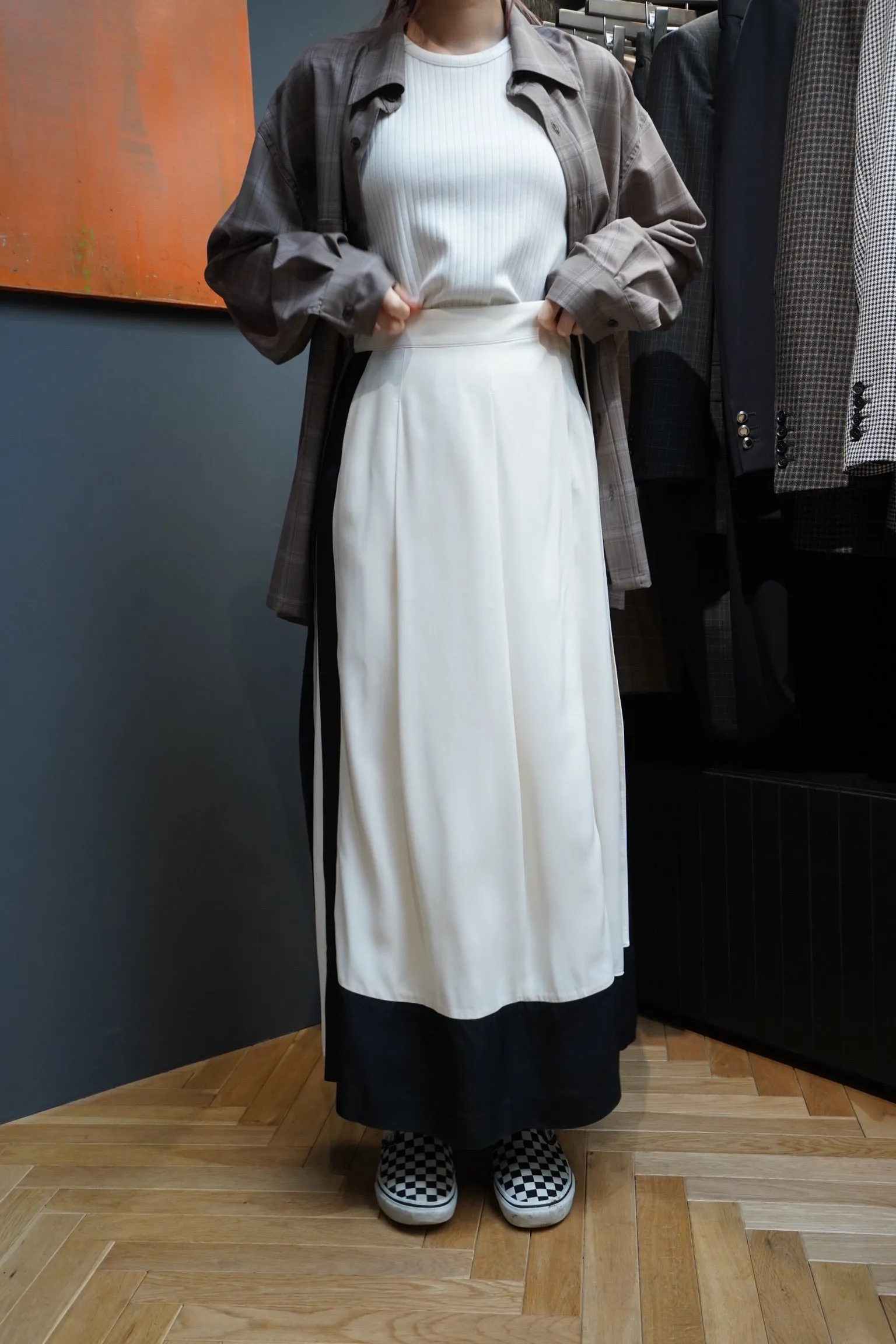 SATORU SASAKI WRAPAROUND SKIRT(WHITE/BLACK)