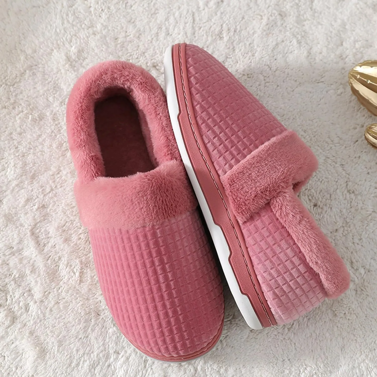 SBGMoSJ Bedroom Slippers for Women Memory Foam House Slippers Winter Plush House Slippers Slippers for Men Memory Foam Anti Sweat Christmas Village Accessories Gifts for Him 2023