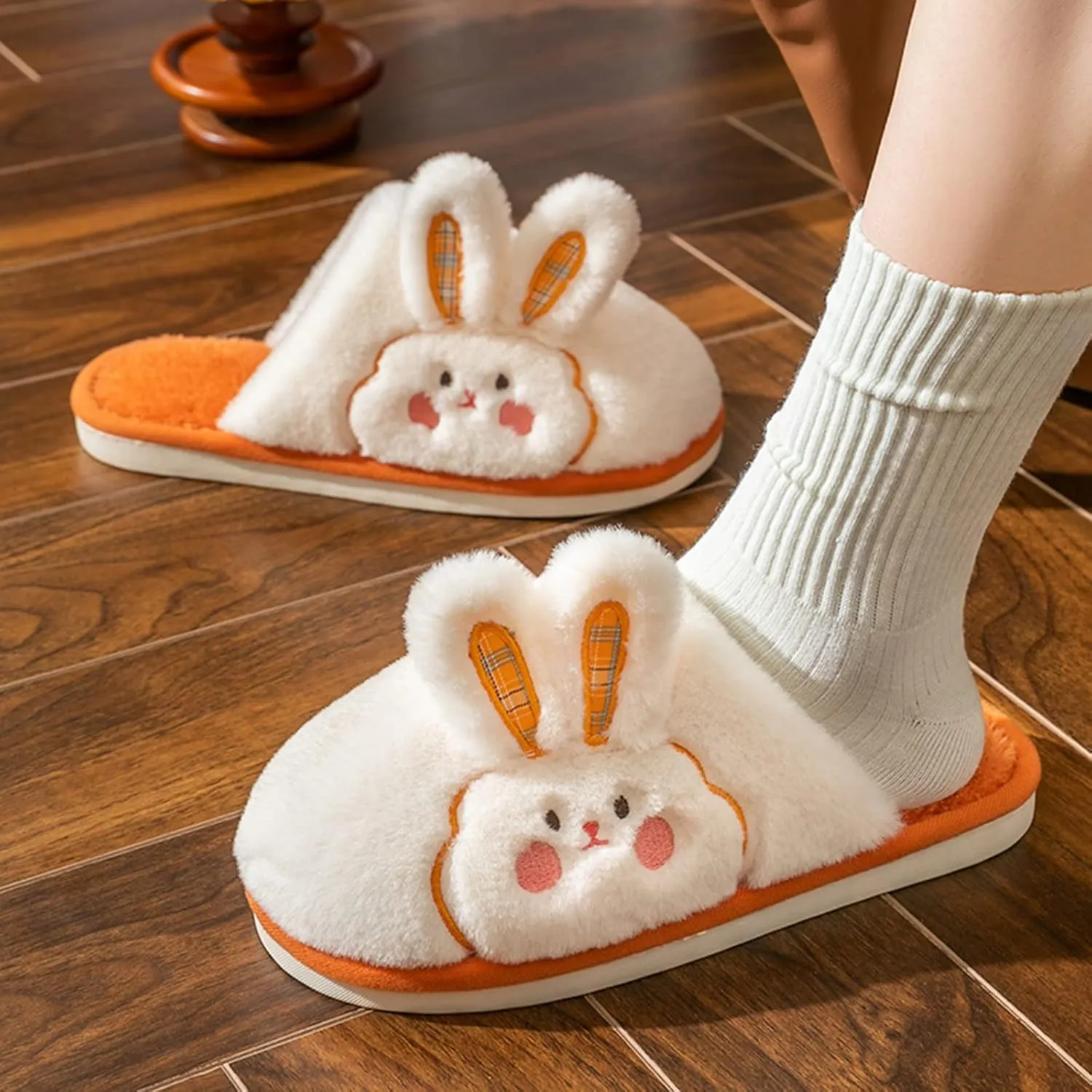 SBGMoSJ Womens Winter Slippers Clogs Ladies Slippers Winter Disposable House Slippers Funny Slippers for Adults Men Pencil Christmas Tree Gifts for Her 2023