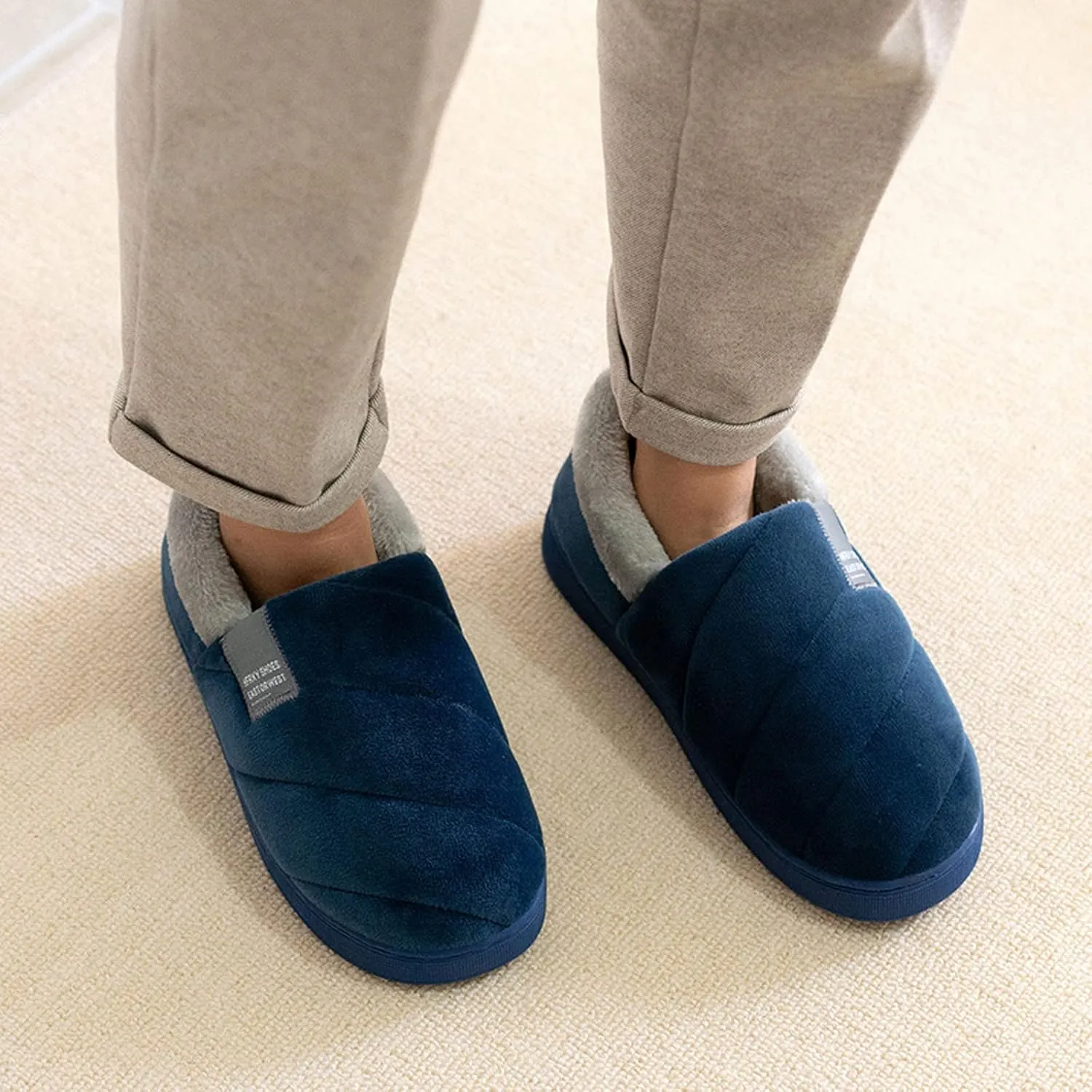 Womens House Shoes Slippers Indoor Outdoor with Arch Support Mens Bedroom Slippers Supportive House Slippers Christmas Slippers for Family Santa Artificial Christmas Tree Gifts for Wife 2023