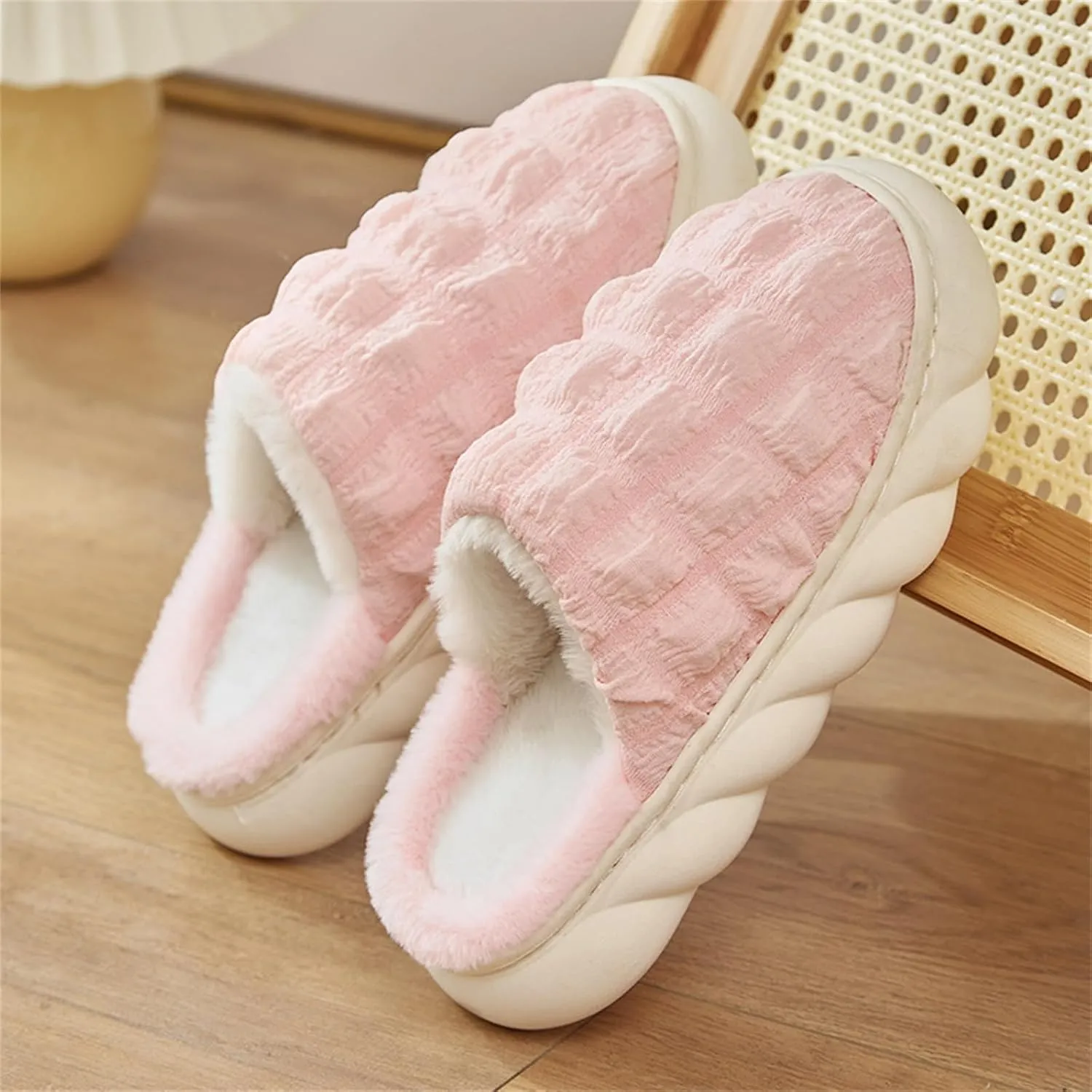 Womens Winter Slippers with Arch Support Winter House Slippers Mens Winter Slippers for Men Wide Feet Plush Slippers for Women Soft Fuzzy Christmas Shower Curtains for Bathroom Gifts for Husband 2023
